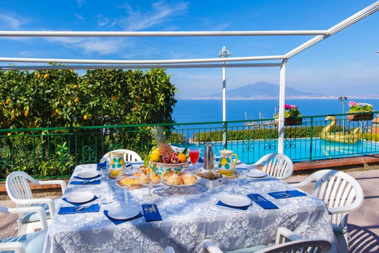 Estate4Home - Villa Luisa Play&Pool Sant'Agata sui due Golfi Luaran gambar