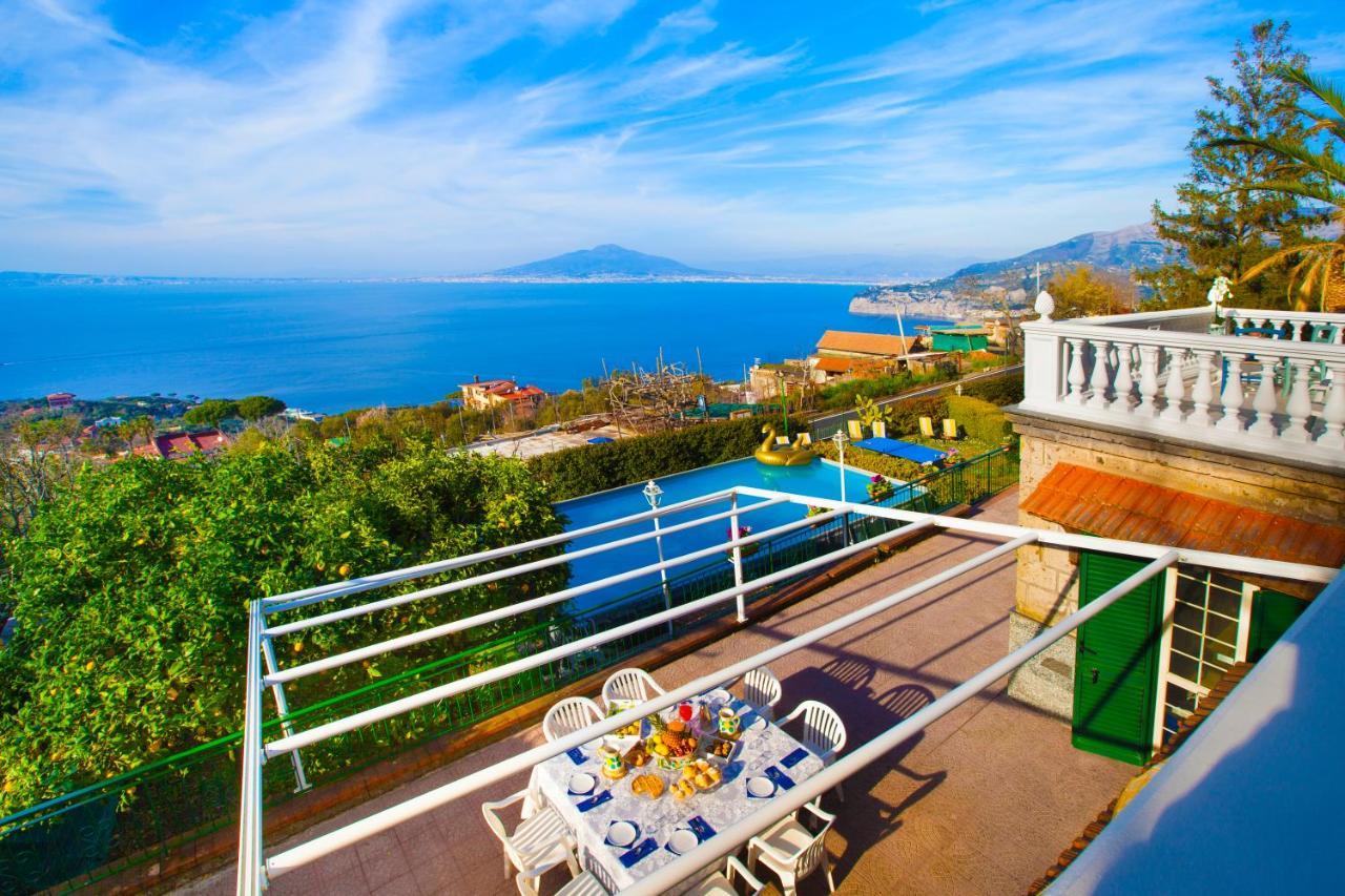 Estate4Home - Villa Luisa Play&Pool Sant'Agata sui due Golfi Luaran gambar