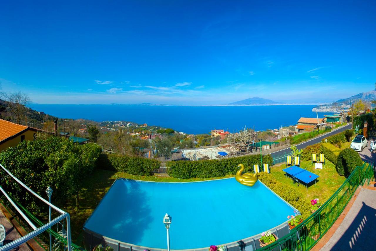 Estate4Home - Villa Luisa Play&Pool Sant'Agata sui due Golfi Luaran gambar