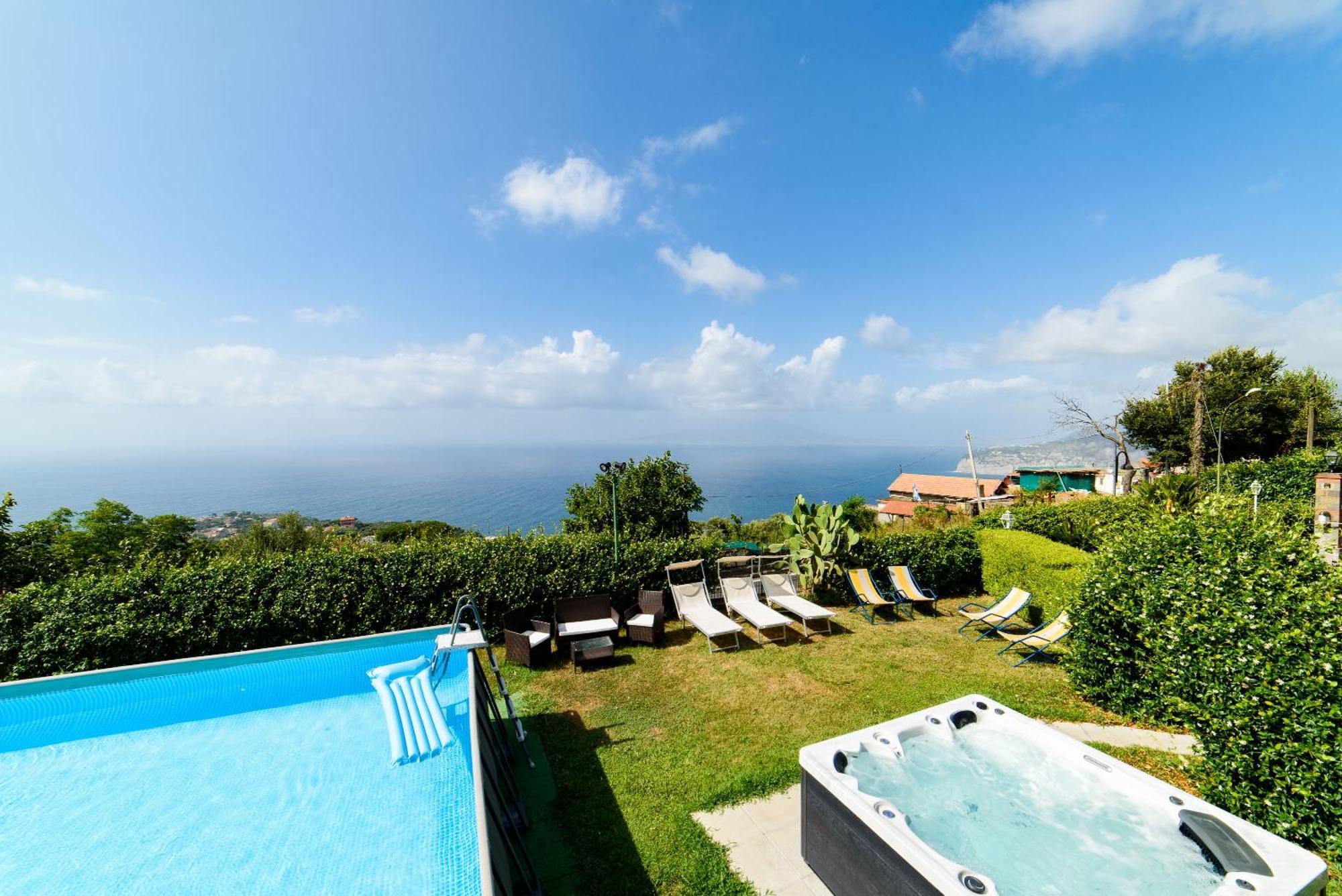 Estate4Home - Villa Luisa Play&Pool Sant'Agata sui due Golfi Luaran gambar