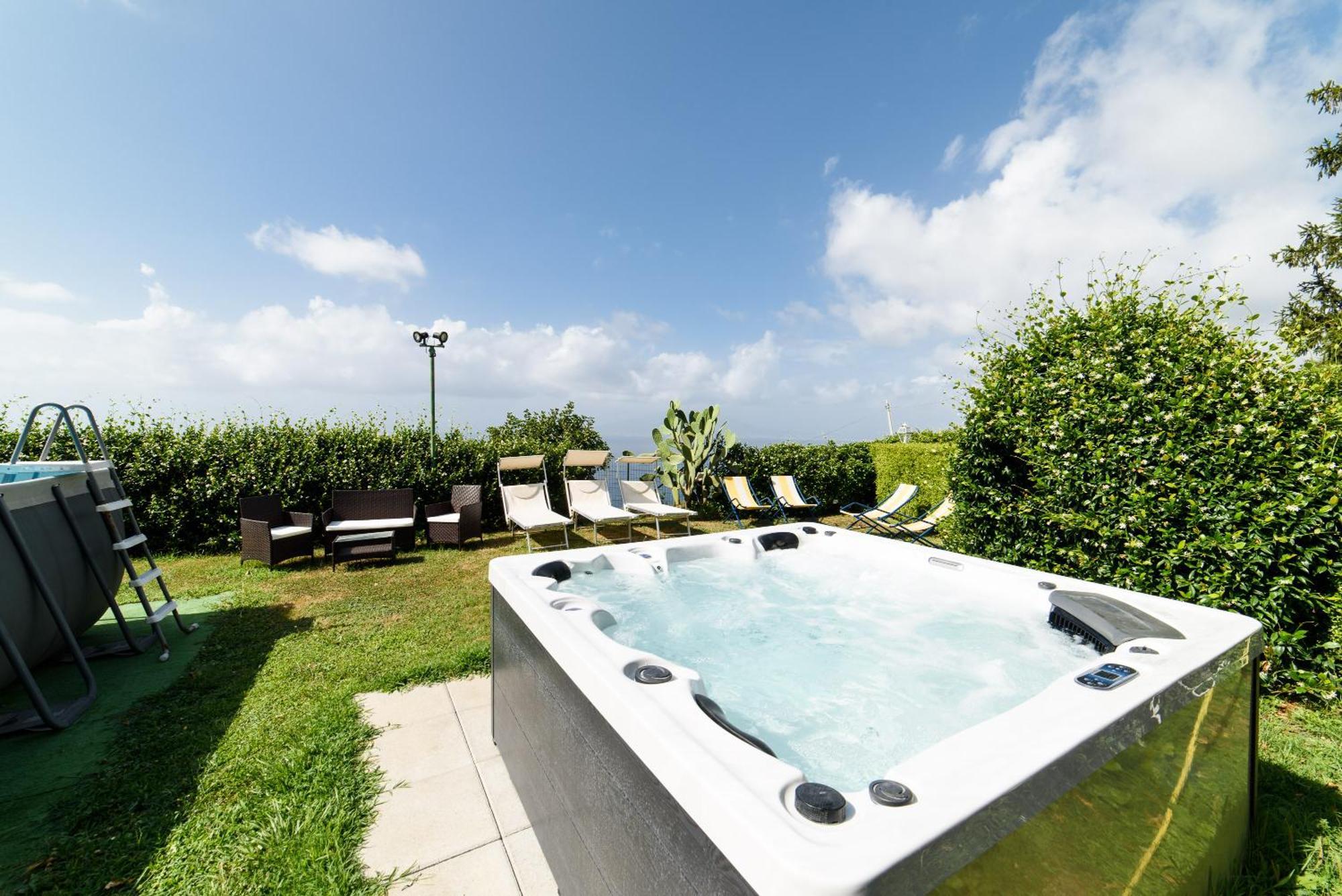 Estate4Home - Villa Luisa Play&Pool Sant'Agata sui due Golfi Luaran gambar